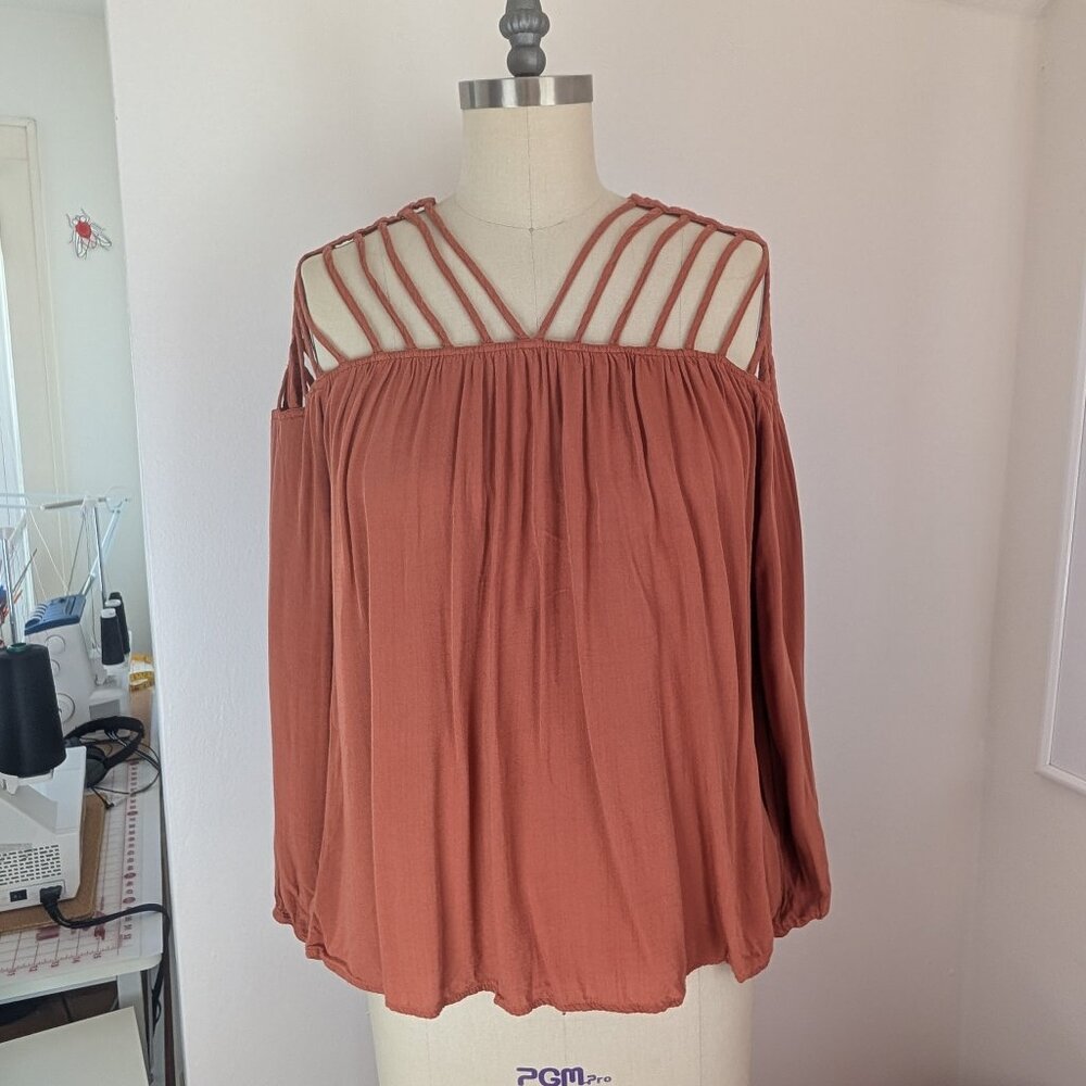 Strappy Rayon blouse cold shoulder top by Entro Rust Orange Size Small
